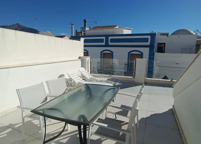 Atico Con Gran Terraza Privada Cerca De La Playa Апартаменты Нерха
