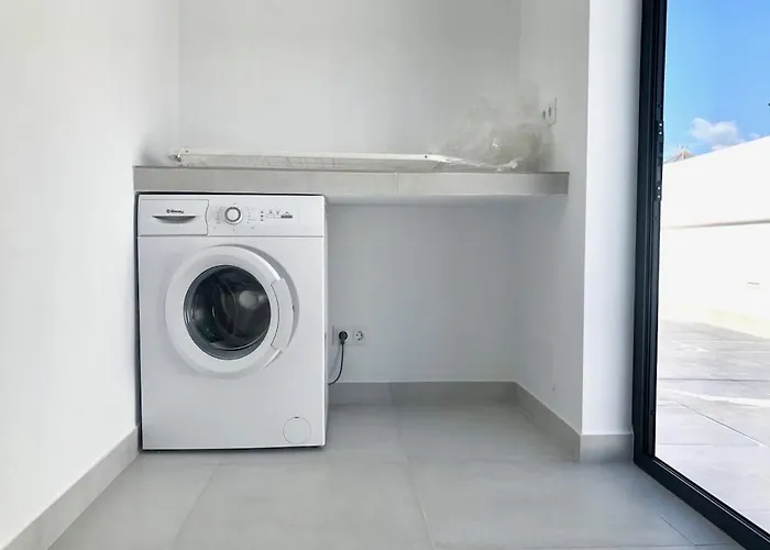 Atico Con Gran Terraza Privada Cerca De La Playa דירה נרחה